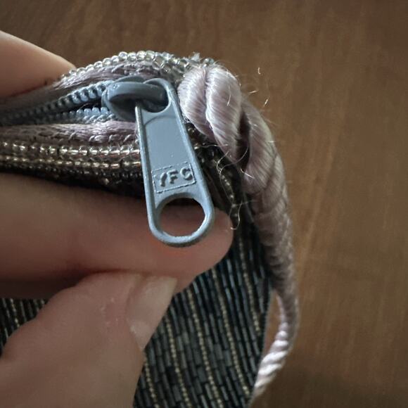 Regale Vintage Formal Floral Half Moon Circle Crossbody bag Satin Rope - Picture 7 of 16